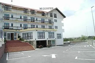 Quinfer Hotel